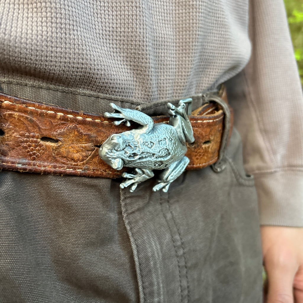 Frog Buckle